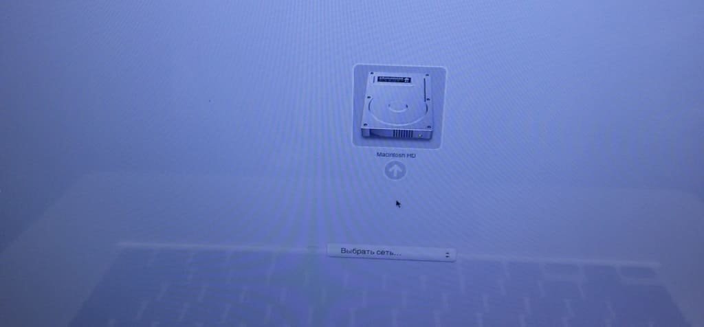 Экран Apple macbook A1286 после ремонта (розовые полосы исчезли)